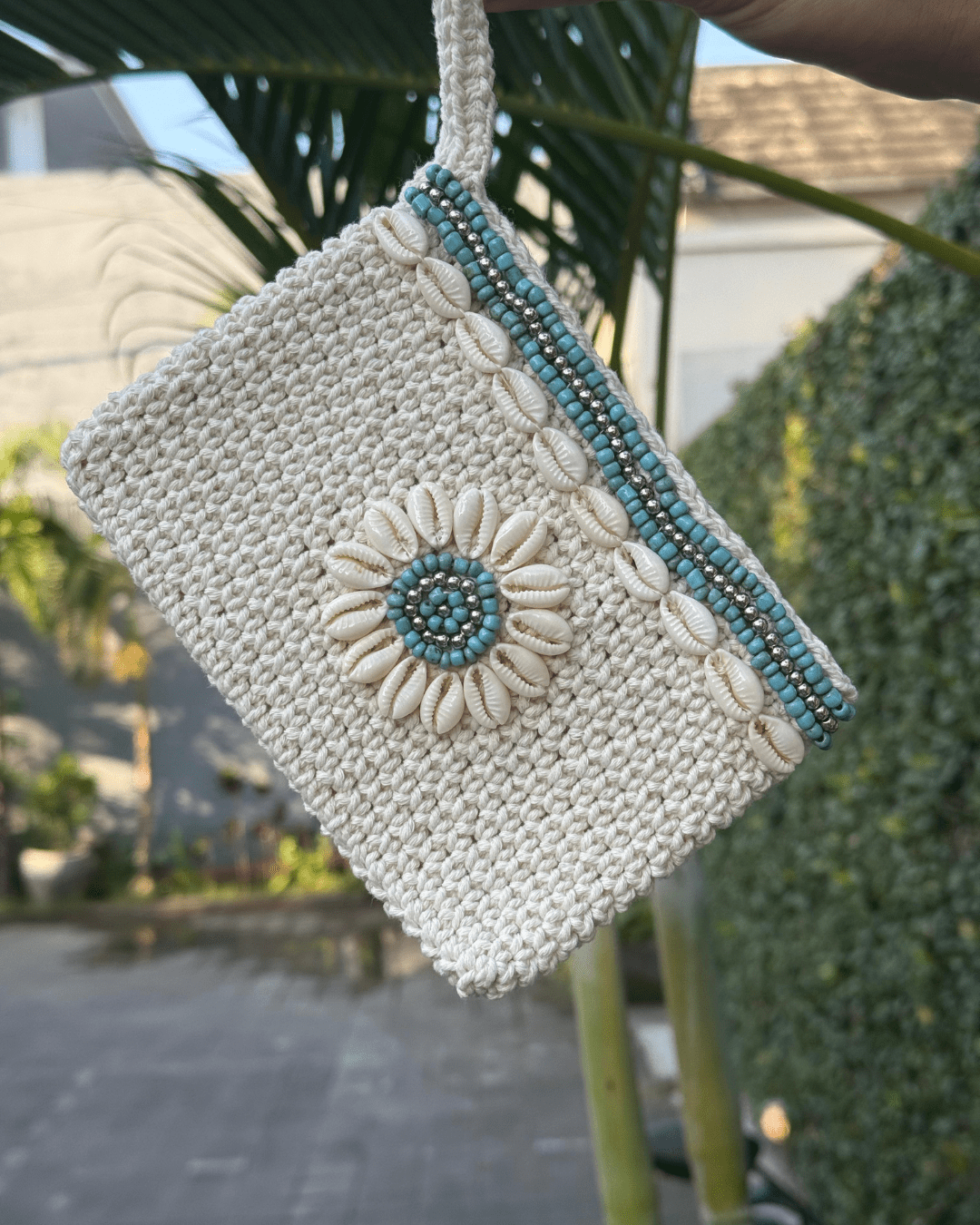 Gehäkelte Bali Tasche mit Muscheln - Blau - YUYA Studios