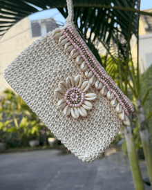 Gehäkelte Bali Tasche mit Muscheln - Rosa - YUYA Studios
